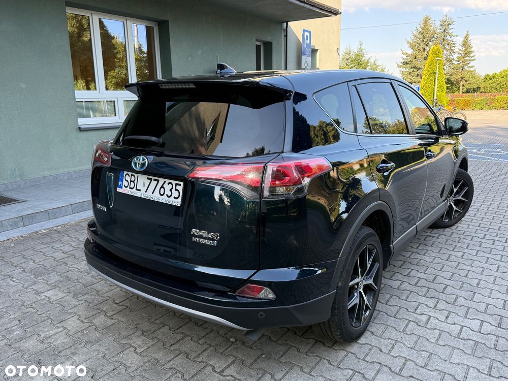 Toyota RAV4 - 3