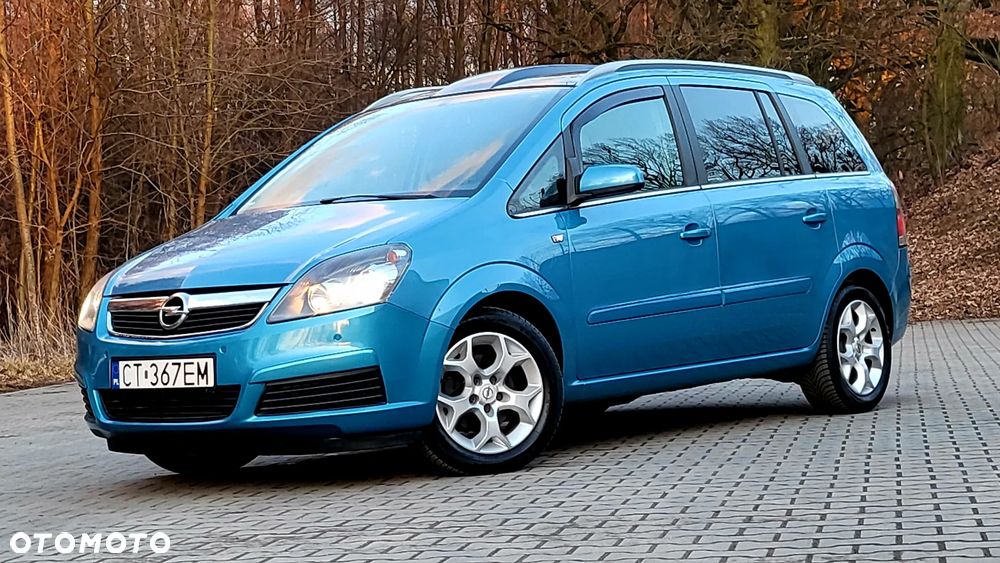 Opel Zafira 1.8 Easytronic Family Plus - 1
