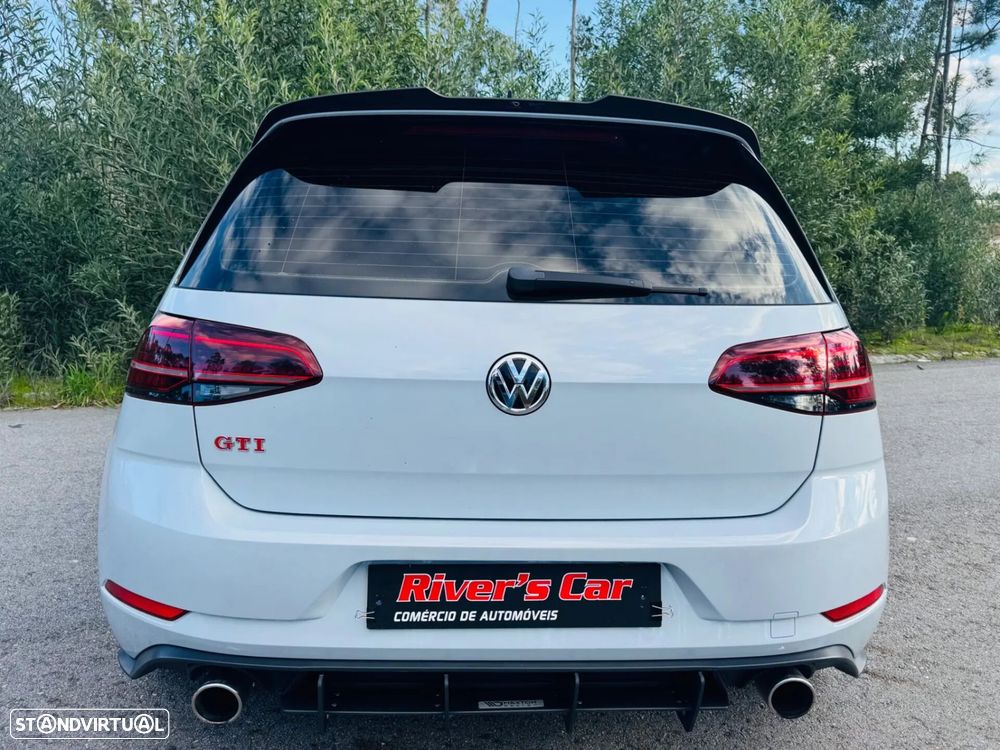 VW Golf 2.0 TSi GTi DSG Performance - 13