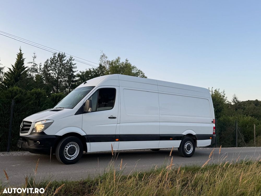 Mercedes-Benz Sprinter - 16