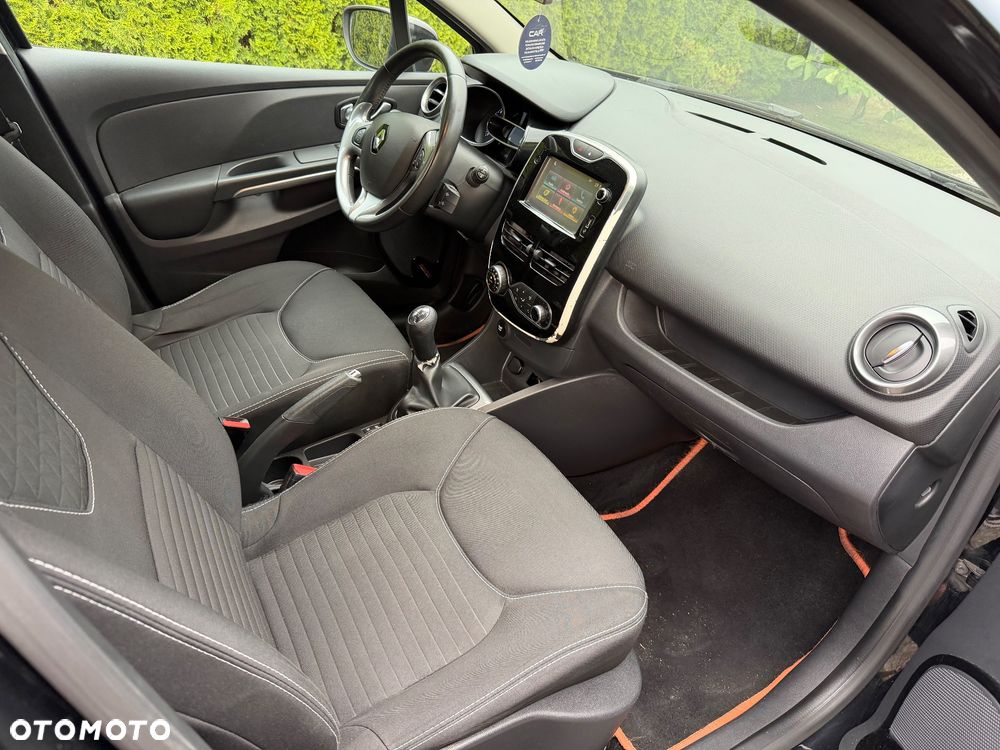 Renault Clio - 5