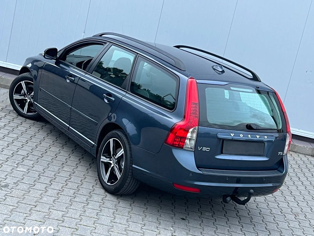 Volvo V50 - 4