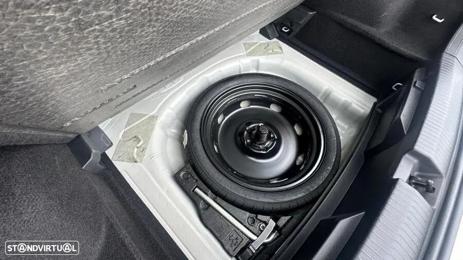 VW T-Roc - 18