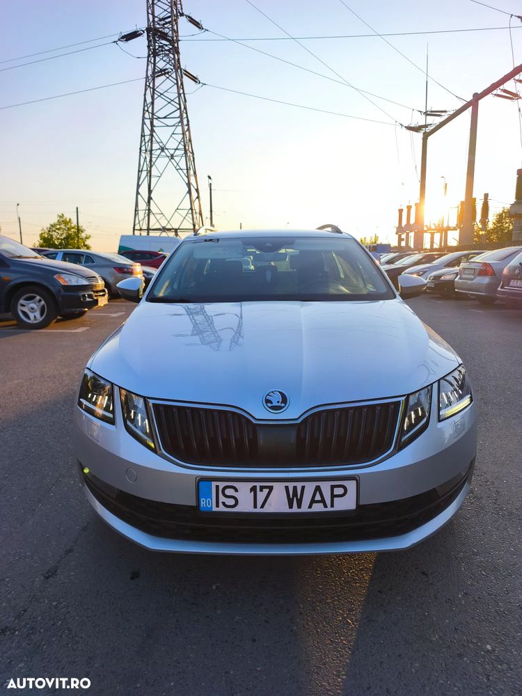 Skoda Octavia - 2