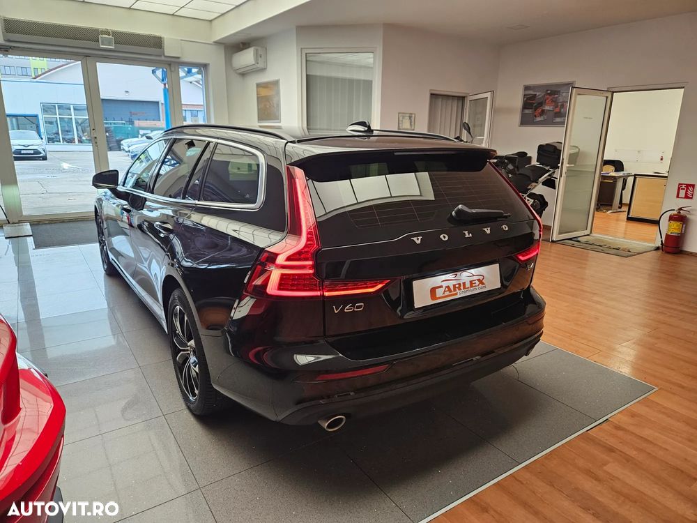 Volvo V60 B4 MHEV AT8 FWD Momentum Pro - 7
