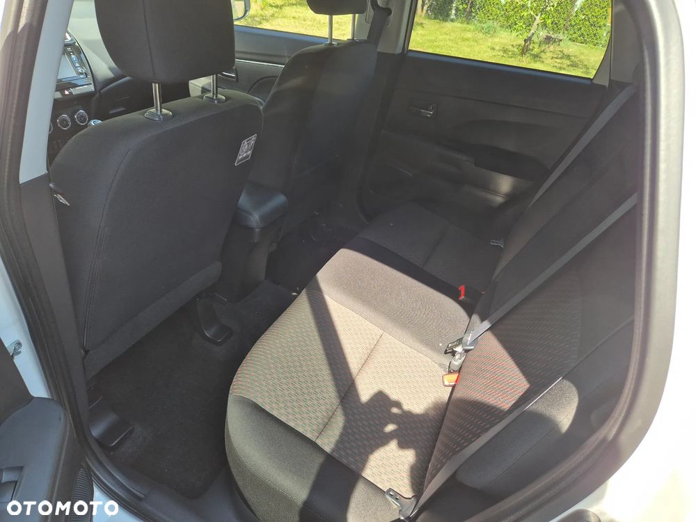 Mitsubishi ASX 1.6 Intense Plus Navi - 16