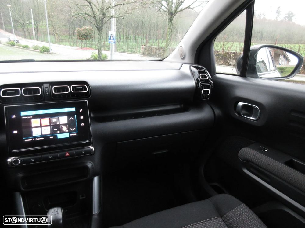 Citroën C3 Aircross 1.2 PureTech Shine - 28