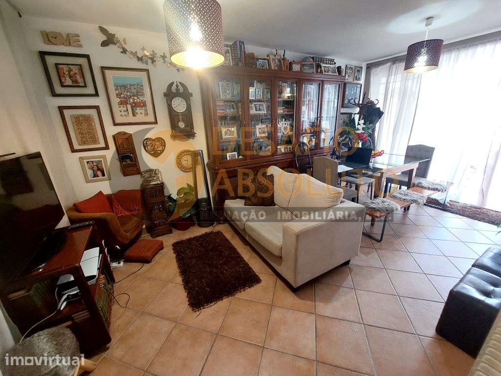 Moradia Geminada T4 - Grande imagem: 5/49