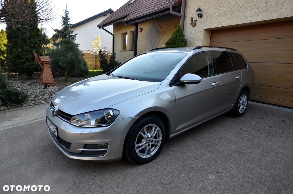 Volkswagen Golf Variant 1.6 TDI DPF BlueMotion Technology Comfortline - 2
