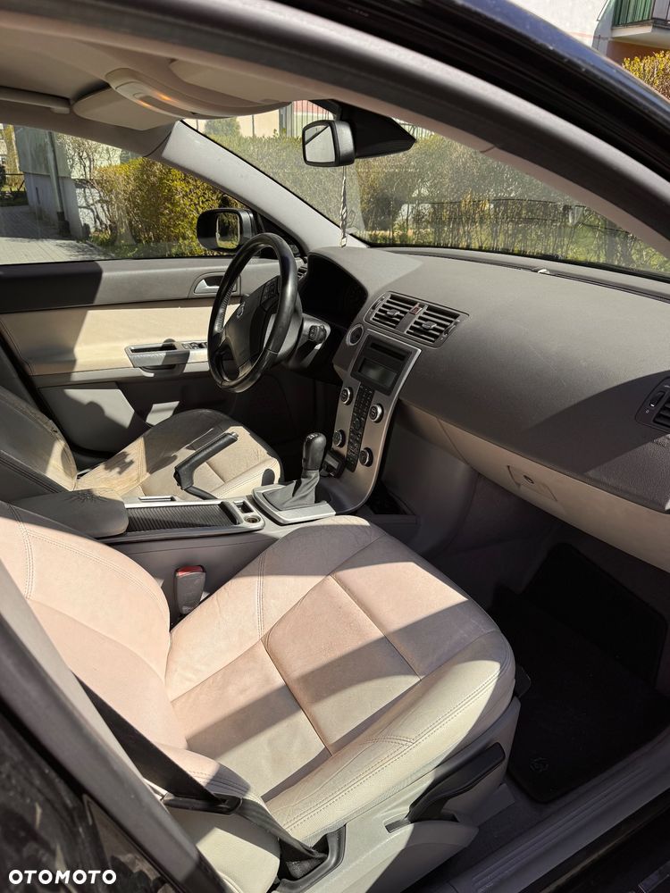 Volvo V50 1.6D - 8