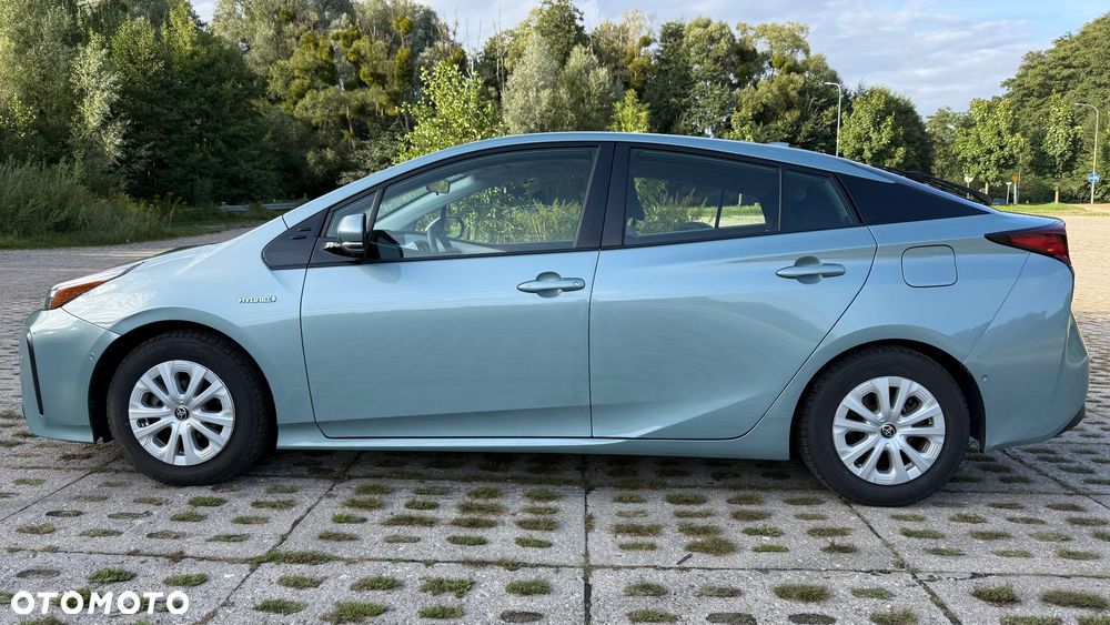 Toyota Prius 1.8 HSD Prestige - 3