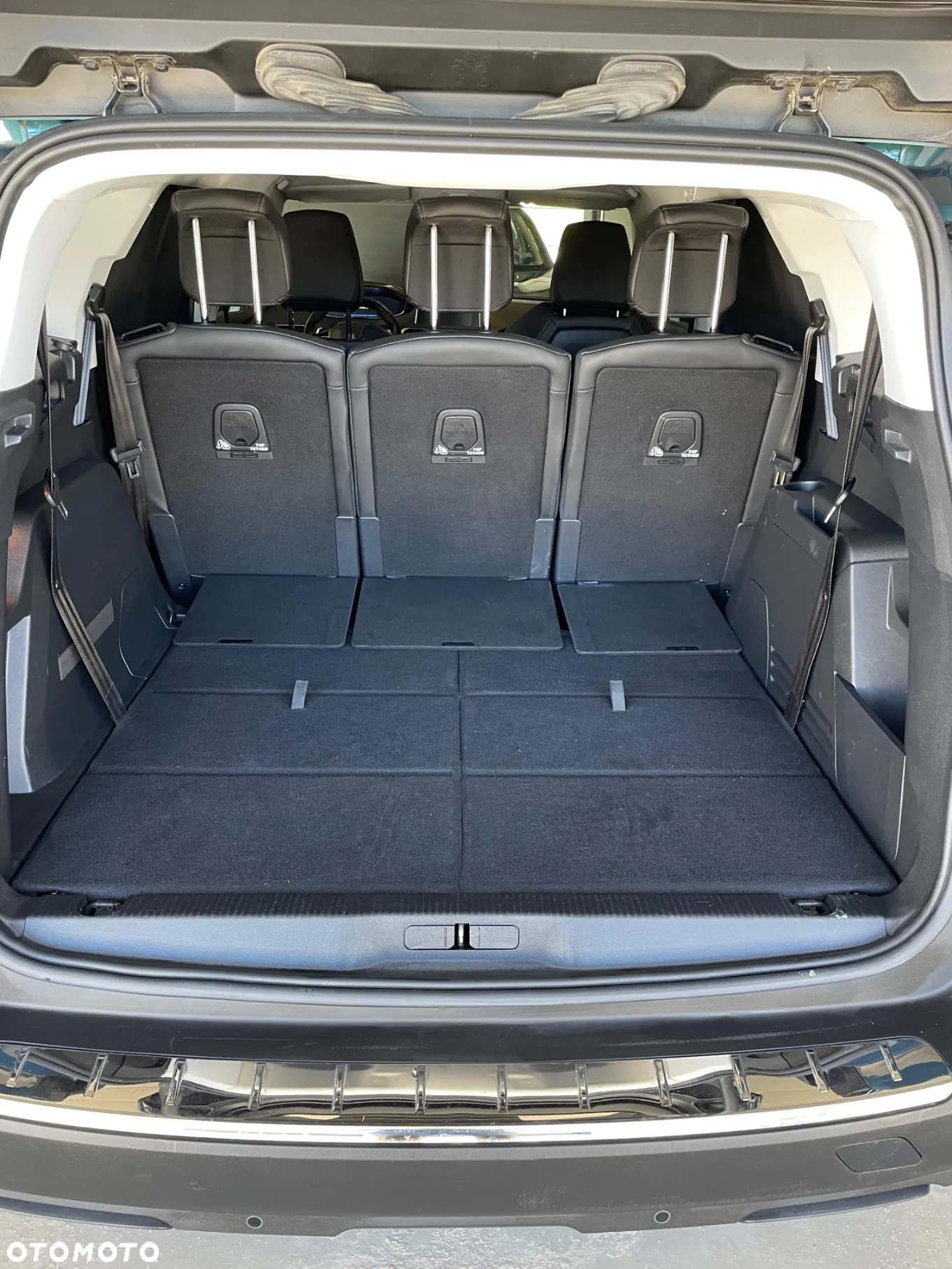 Peugeot 5008 1.6 PureTech Allure S&S EAT8 - 17