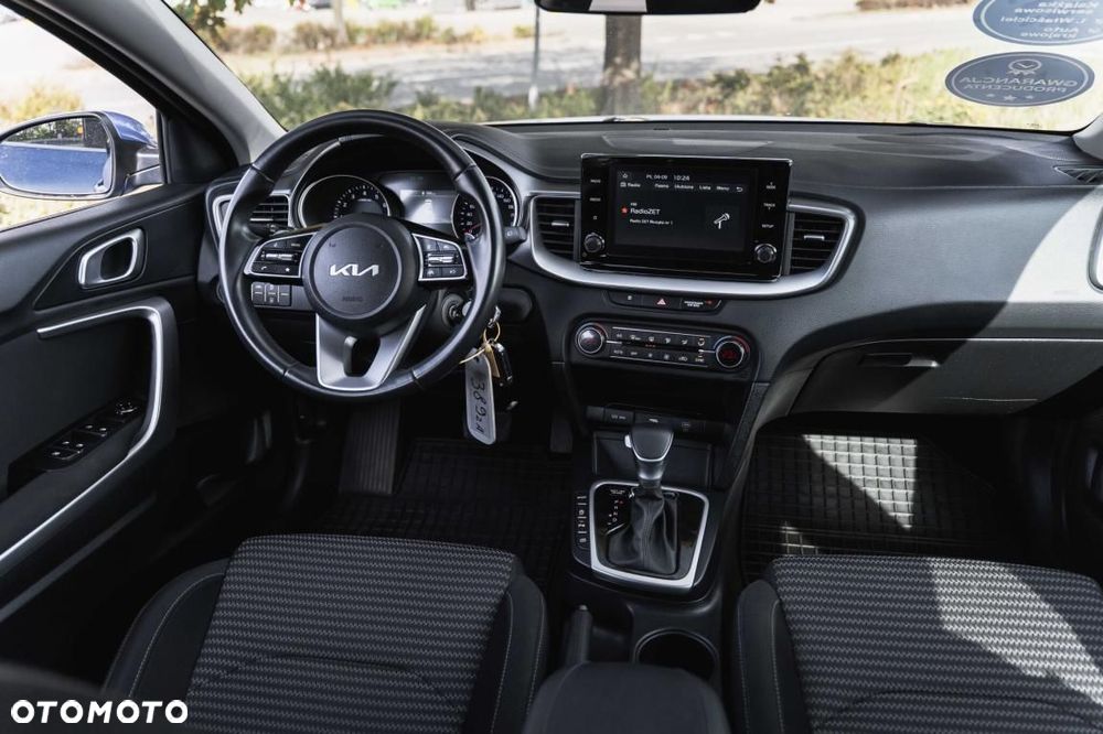 Kia XCeed - 4