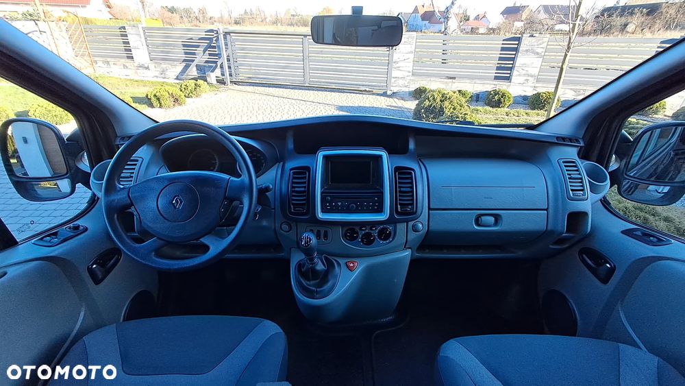 Renault Trafic - 9