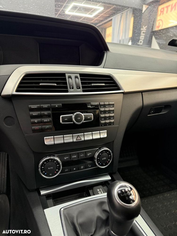 Mercedes-Benz C 200 BlueEFFICIENCY T-Modell - 16