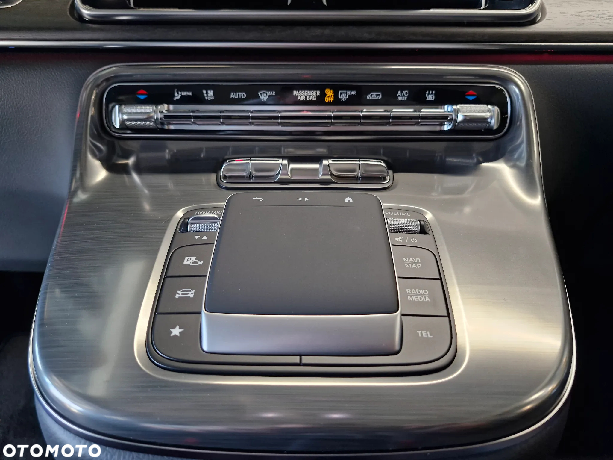 Mercedes-Benz Klasa V 300 d 4-Matic Avantgarde 9G-Tronic (ekstra d³) - 24