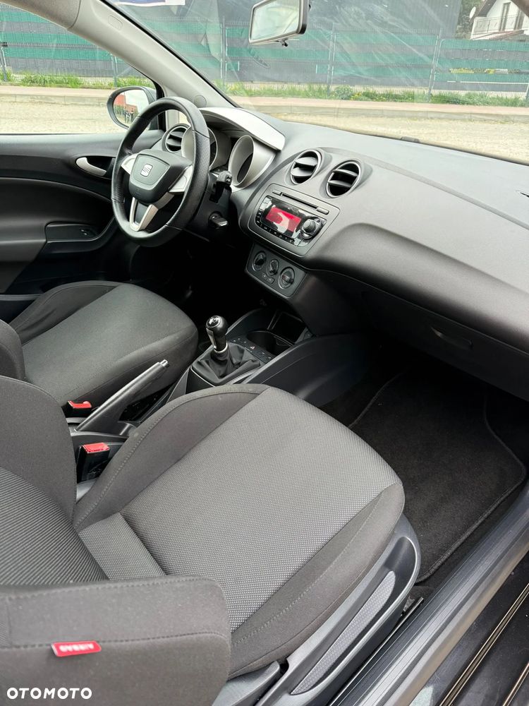 Seat Ibiza 1.6 16V Reference - 12