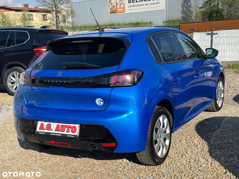 Peugeot 208 - 13
