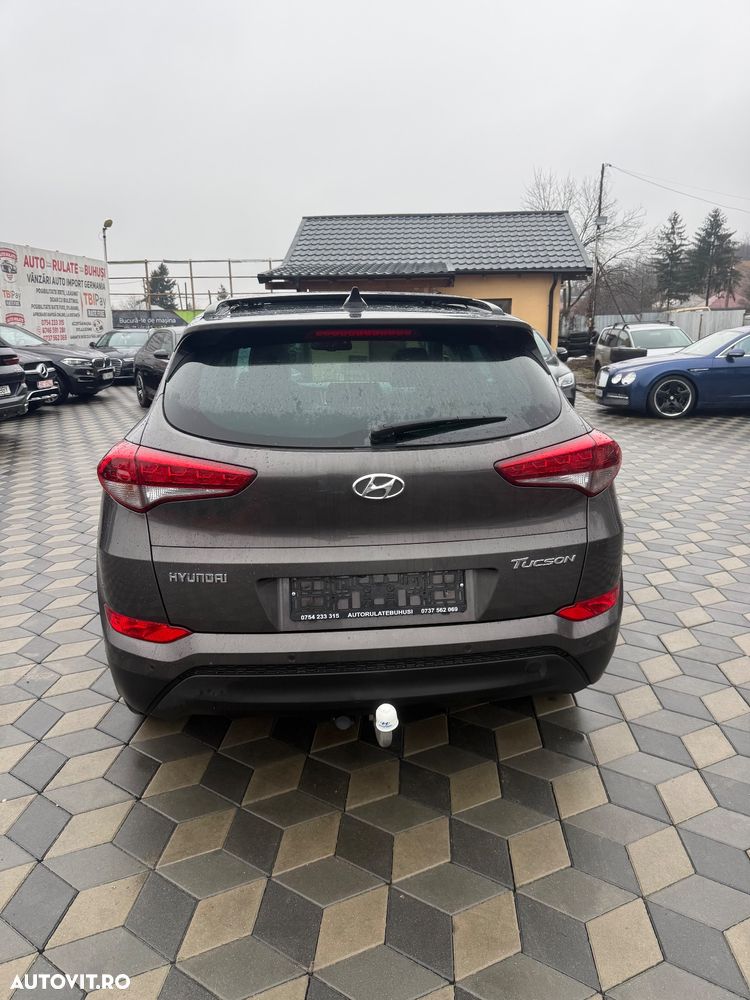 Hyundai Tucson - 2