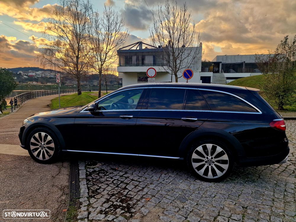 Mercedes-Benz E 220 d 4-Matic All Terrain Avantgarde + - 11