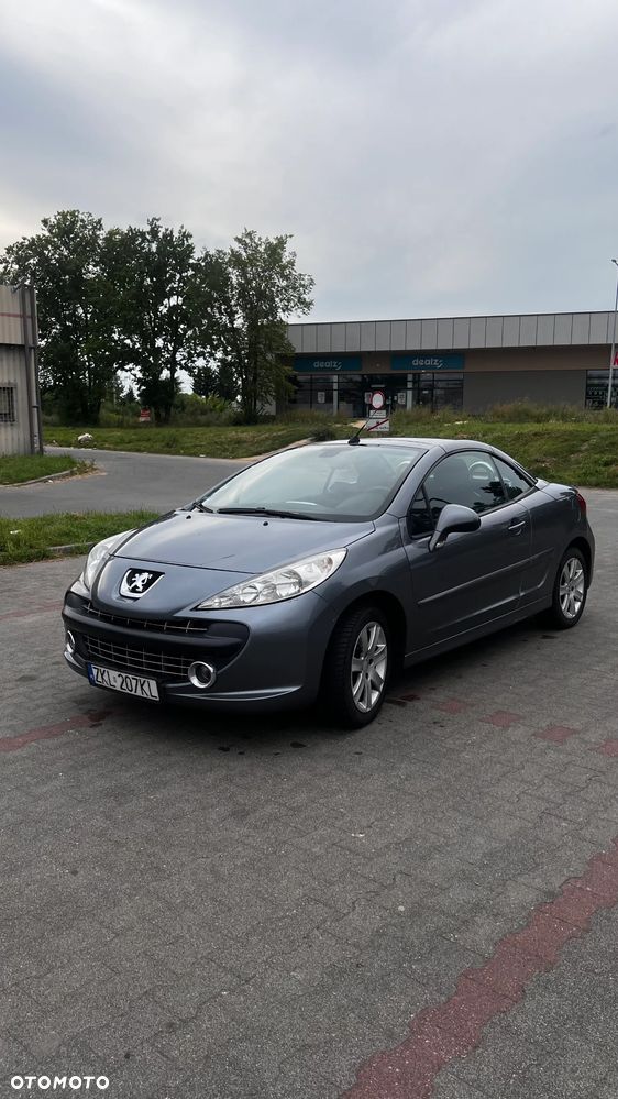 Peugeot 207 CC 1.6 Sport - 8