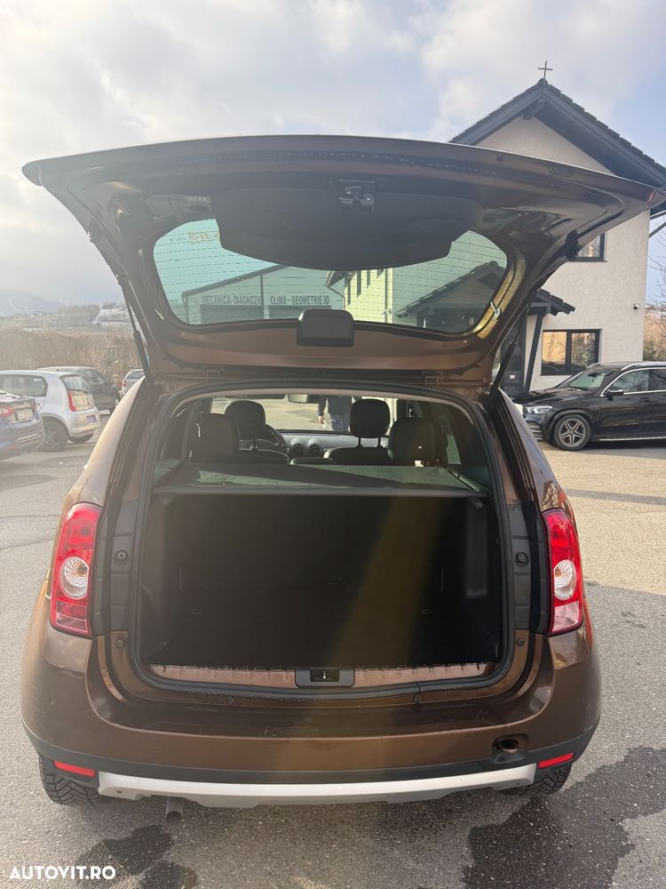 Dacia Duster 1.6 16V 4x2 Laureate - 10