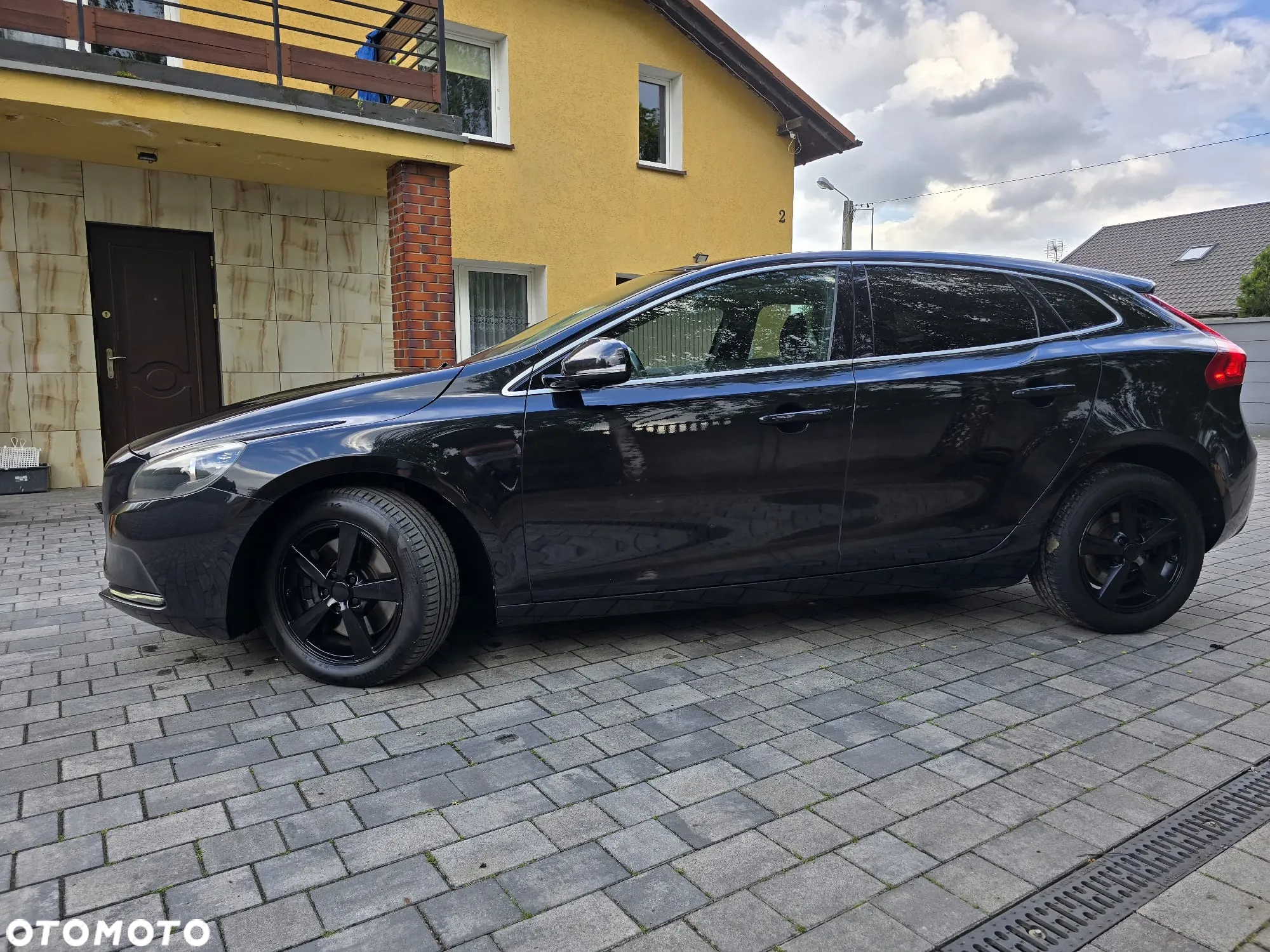 Volvo V40 D4 Drive-E Momentum - 8