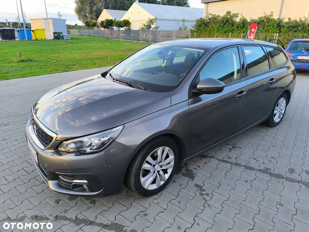Peugeot 308 BlueHDi 130 Allure - 16