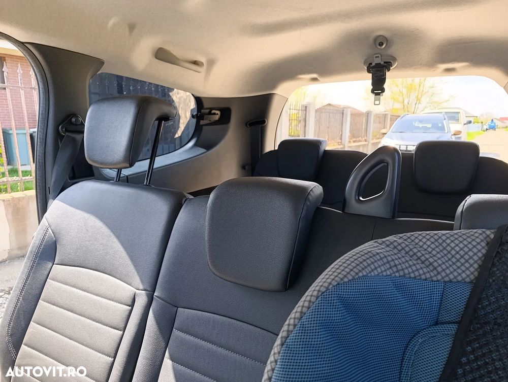 Dacia Lodgy 1.2 TCe 115 CP Laureate - 10