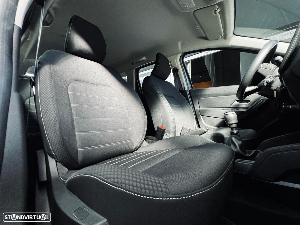 Dacia Duster 1.0 TCe ECO-G Expression Bi-Fuel - 39