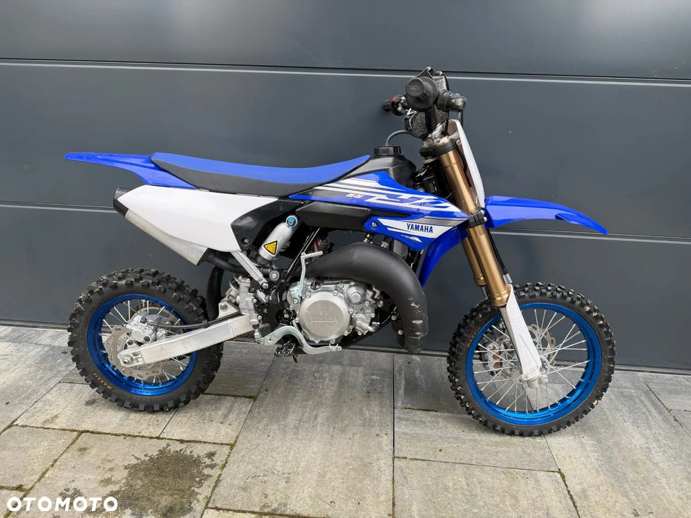 Yamaha YZ - 3