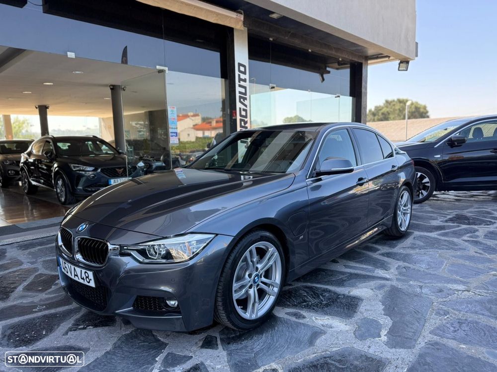 BMW 330 - 1