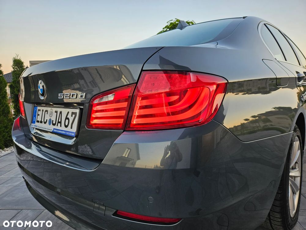 BMW Seria 5 520d Edition Fleet Exclusive - 8