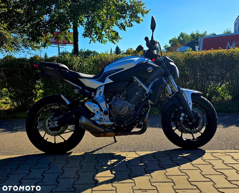 Yamaha MT - 21