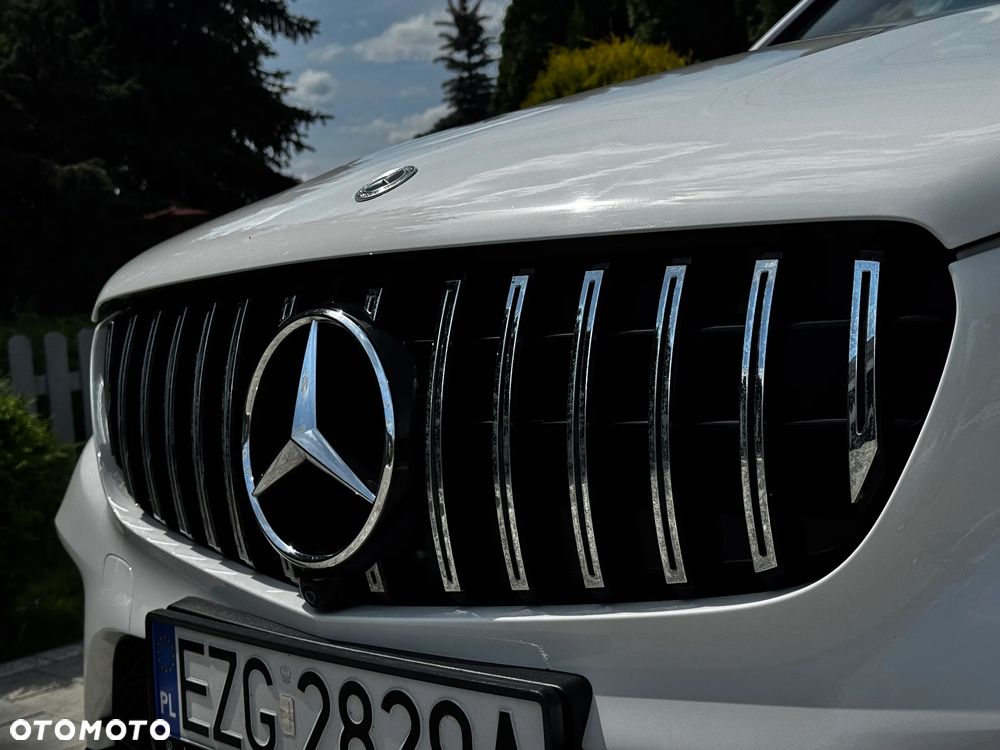 Mercedes-Benz GLC - 13