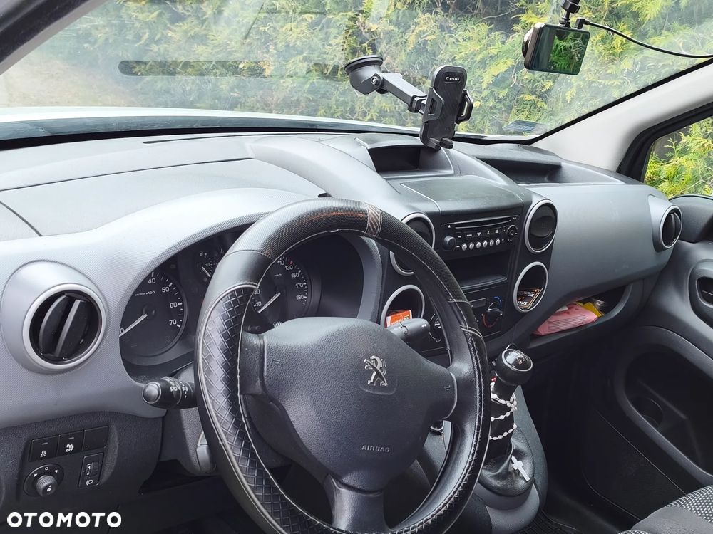 Peugeot Partner II - 2