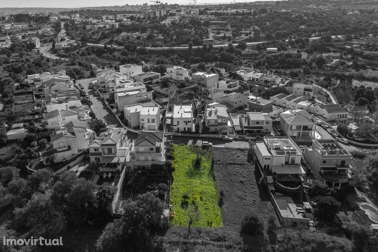 Terreno urbano para moradia - Grande imagem: 2/21