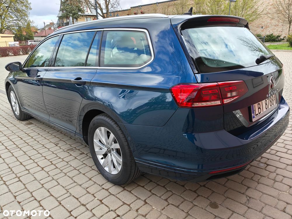 Volkswagen Passat 2.0 TDI SCR Comfortline DSG - 4