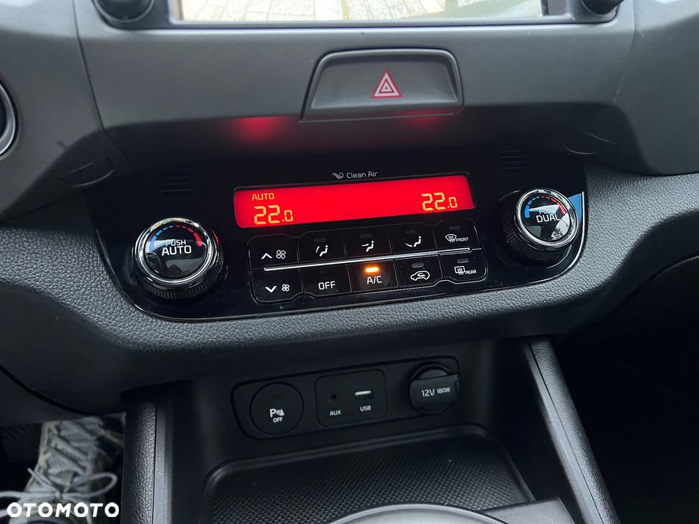 Kia Sportage 1.7 CRDI 2WD Attract - 21