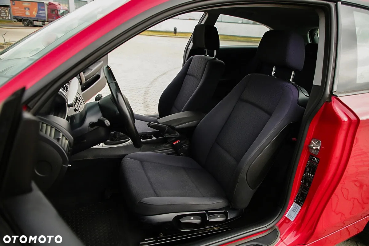 BMW Seria 1 - 17