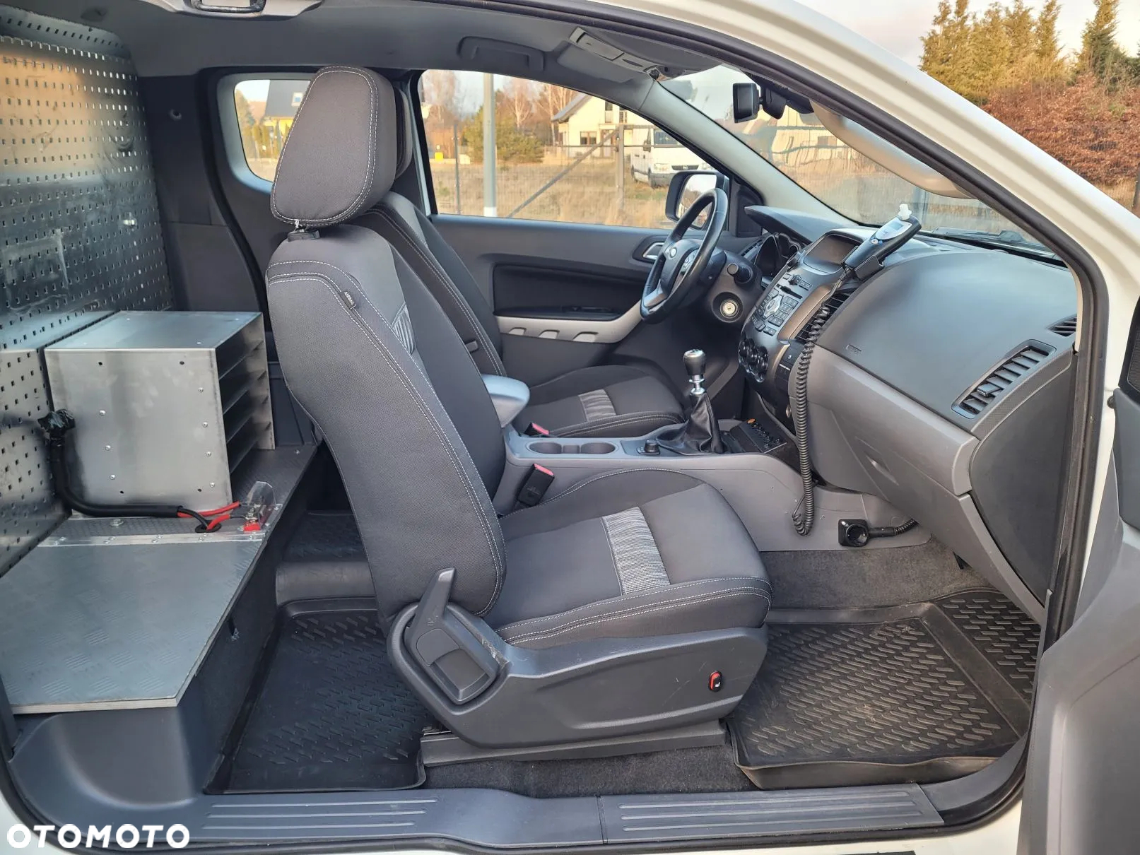 Ford Ranger XLT - 15