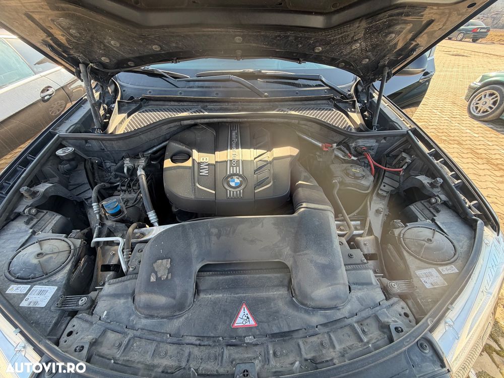 BMW X5 xDrive25d - 13