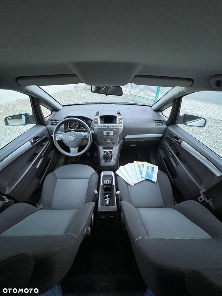 Opel Zafira 1.8 Elegance - 16