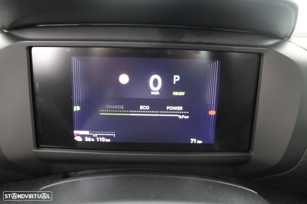 Citroën e-C4 X 54 kWh Autonomia Alargada Plus - 23