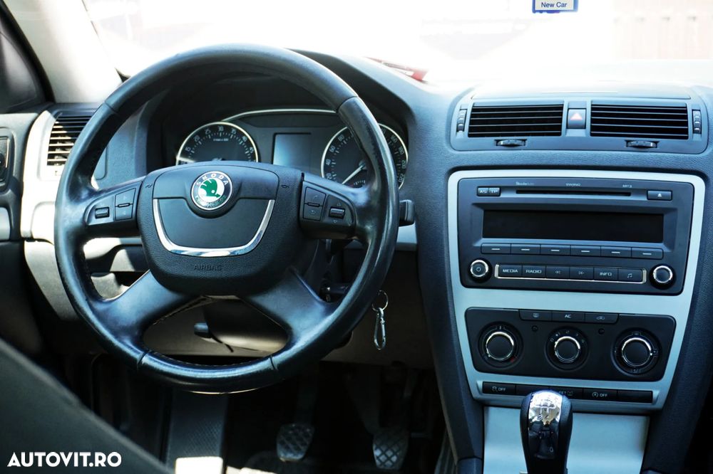 Skoda Octavia 1.6 TDI DPF Active - 11