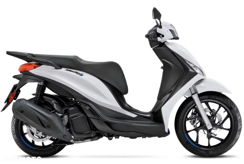 Piaggio Medley - 1