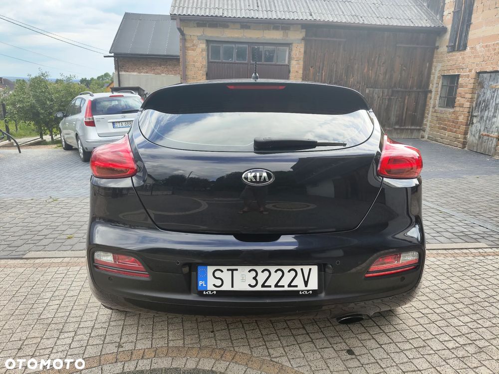 Kia Ceed 1.6 GDI Business Line - 6