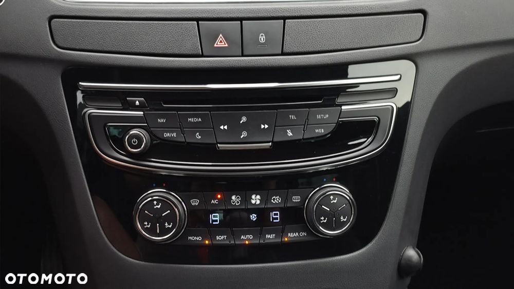 Peugeot 508 BlueHDi 150 Stop&Start Allure - 31