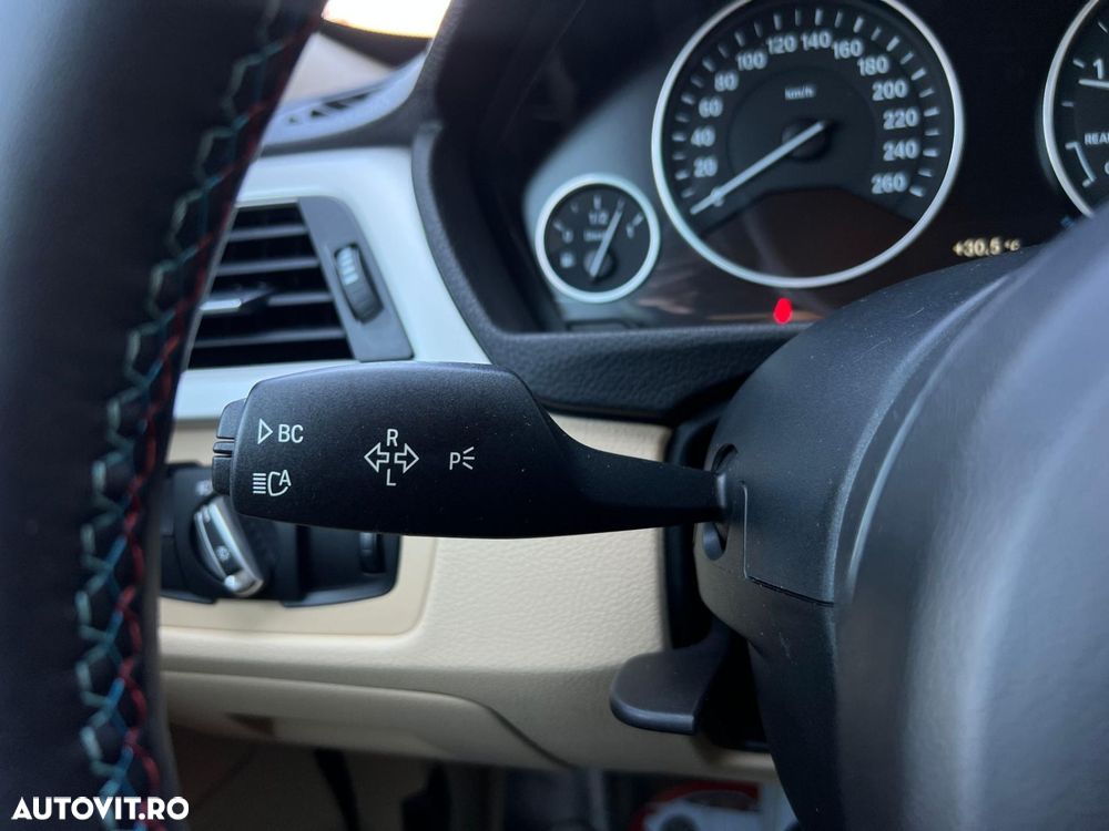 BMW Seria 3 - 25