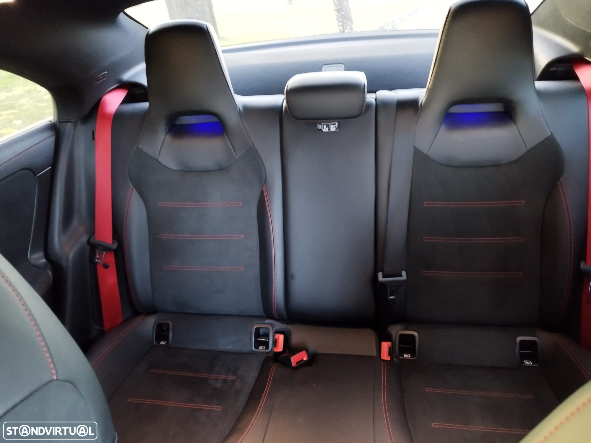 Mercedes-Benz CLA 35 AMG 4Matic - 31